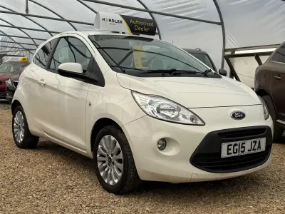 Used Ford Ka Zetec 69 HP (50 kW) 2015 White Hatchback