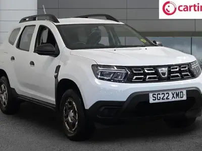 Used Dacia Duster Essentiel 91 HP (66 kW) 2022 White SUV