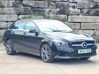 Used Mercedes CLA180 122 HP (89 kW) 2017 Black Coupe