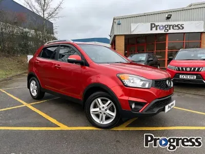 Used SsangYong Korando 149 HP (109 kW) 2014 Red SUV