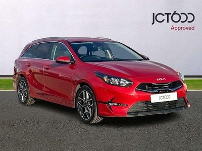 Used Kia Ceed Sportswagon 158 HP (116 kW) 2022 Red Estate