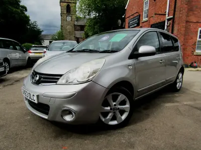 Used Nissan Note N-TEC 90 HP (66 kW) 2013 Silver MPV