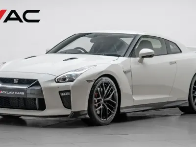 Used Nissan GT-R Recaro 2017 White Coupe