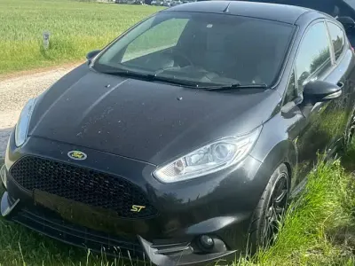 Used Ford Fiesta ST 182 HP (133 kW) 2017 Hatchback