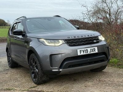 Grey Used 2019 Land Rover Discovery 5 HSE SUV | £16,990 (Super price)