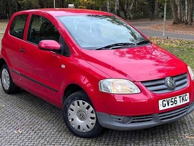 Red Used 2006 VW Fox Hatchback | £1,890 (Fair price)