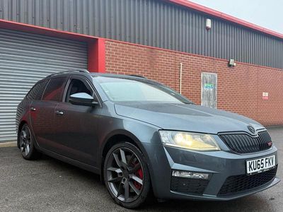 Grey Used 2015 Skoda Octavia vRS Estate | £8,295 (A bit pricey)