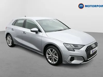 Używany Audi A3 Sport 2023 Srebrny Sedan/Limuzyna