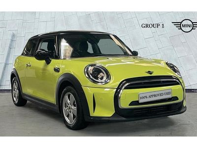 Used Mini Cooper Classic 136 HP (100 kW) 2022 Yellow Hatchback
