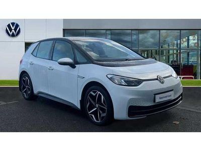 Glacier white metallic black Used 2021 VW ID.3 Pro Performance Hatchback | £14,280 (Fair price)
