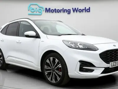 Used Ford Kuga ST-Line X 150 HP (110 kW) 2021 White SUV