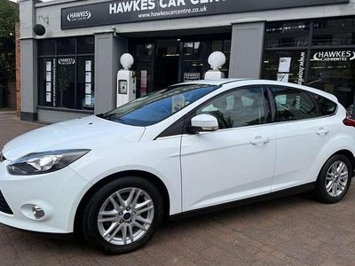 Used Ford Focus Titanium 115 HP (84 kW) 2013 White Hatchback