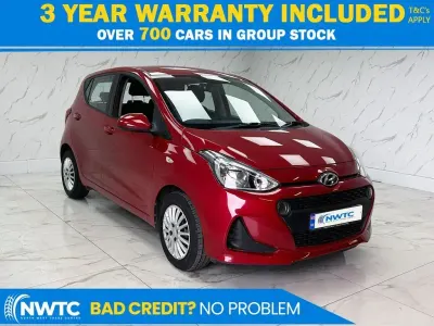 Used Hyundai i10 SE 66 HP (48 kW) 2017 Red Hatchback