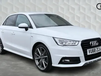 Used Audi A1 Sportback Black Edition 125 HP (91 kW) 2018 White Hatchback