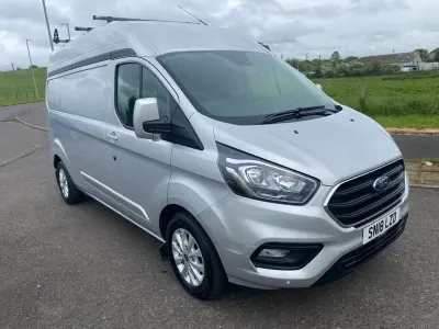 Used Ford Transit Custom Limited 130 HP (95 kW) 2018 Silver Van