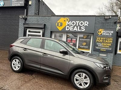 Used Vauxhall Grandland X S 130 HP (95 kW) 2018 Grey SUV