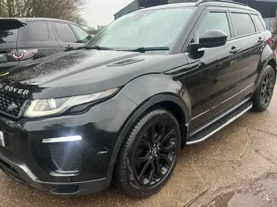 Used Land Rover Range Rover evoque HSE Dynamic 179 HP (131 kW) 2017 Black Hatchback
