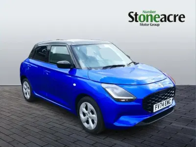 Używany Suzuki Swift 82 KM (60 kW) 2024 Niebieski Hatchback