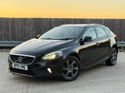 Usado Volvo V40 CC 120 HP (88 kW) 2015 Carrinha