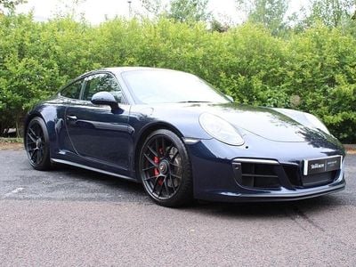 Porsche 911 Carrera GTS