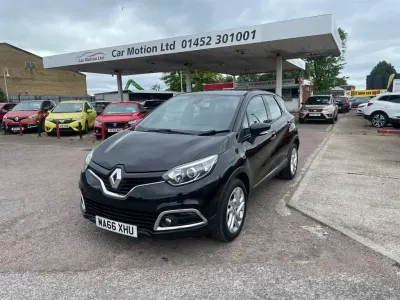 Used Renault Captur Dynamique 90 HP (66 kW) 2016 Black SUV