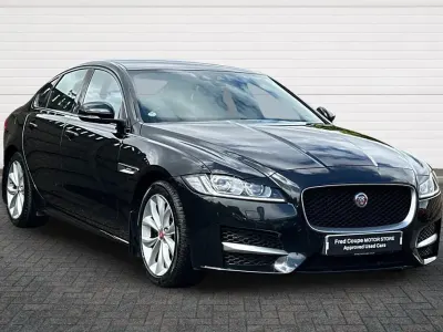 Used Jaguar XF R-Sport 180 HP (132 kW) 2016 Black Sedan
