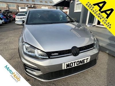 used VW Golf VII 1.6 SE TDI BLUEMOTION TECHNOLOGY 5DR DIESEL 114 BHP