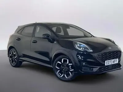 Usado Ford Puma ST-Line X 125 HP (91 kW) 2023 Preto SUV