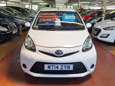 Second-hand Toyota Aygo 2014 Alb Hatchback
