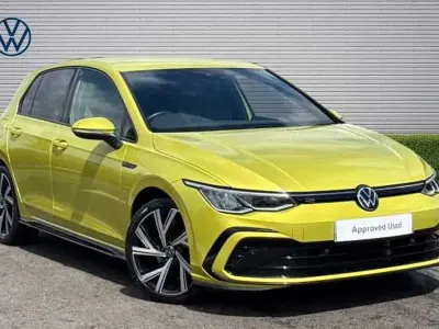 Used VW Golf VII R-line 150 HP (110 kW) 2021 Yellow Hatchback