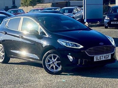 Used Ford Fiesta Zetec 85 HP (62 kW) 2017 Black Hatchback
