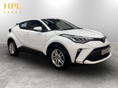 Used Toyota C-HR 122 HP (89 kW) 2023 White SUV