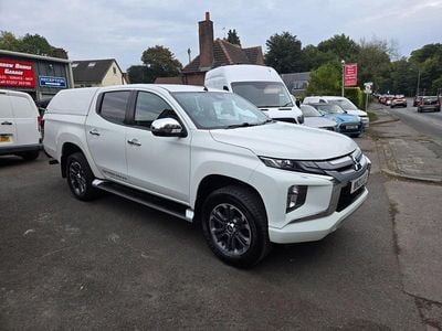White Used 2021 Mitsubishi L200 Pickup | £14,995 (Fair price)