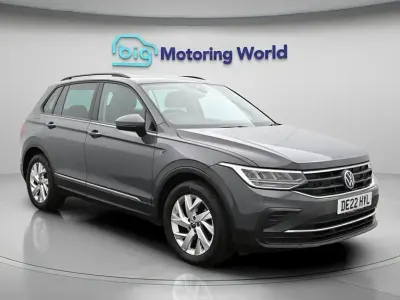 Używany VW Tiguan S 130 KM (95 kW) 2022 Szary SUV