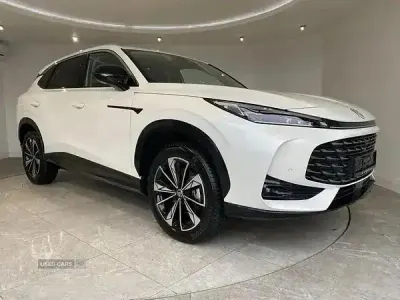 New MG HS Trophy 224 HP (164 kW) 2026 White SUV