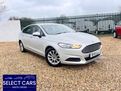 Begagnad Ford Mondeo Style 115 HK (84 kW) 2015 Silver Halvkombi