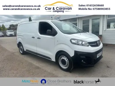 Gebraucht Vauxhall Vivaro S 100 PS (73 kW) 2022 Weiß Van / Kleinbus