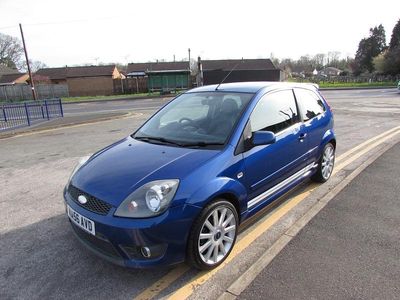 Used Ford Fiesta ST 150 HP (110 kW) 2006 Blue Hatchback