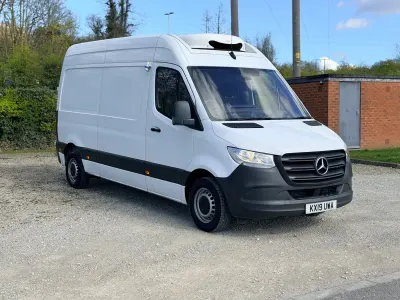 Used Mercedes Sprinter 141 HP (103 kW) 2019 White Van