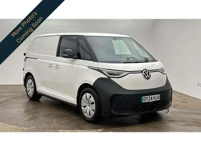 Begagnad VW ID. Buzz Pro 210 kW (286 HK) 2024 Vit Minibuss
