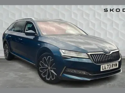 Used Skoda Superb LAURIN & KLEMENT 276 HP (202 kW) 2023 Petrol blue metallic Estate
