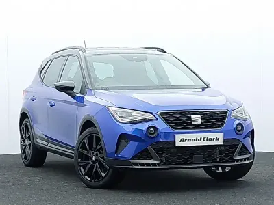 New Seat Arona Black Edition 115 HP (84 kW) 2025 Blue SUV