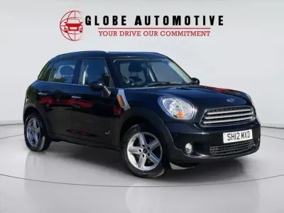 Begagnad Mini Cooper D 112 HK (82 kW) 2012 Svart Halvkombi