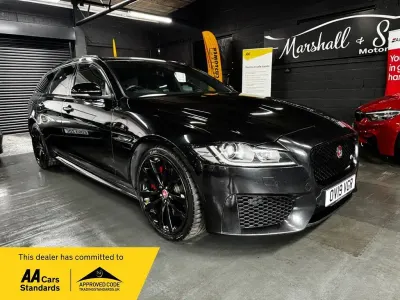 Used Jaguar XF Sportbrake S 300 HP (220 kW) 2019 Black Estate