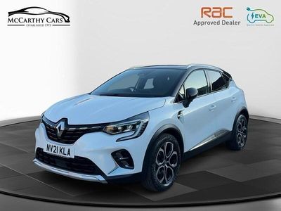 Used Renault Captur 158 HP (116 kW) 2021 Arctic white with diamond black roof SUV