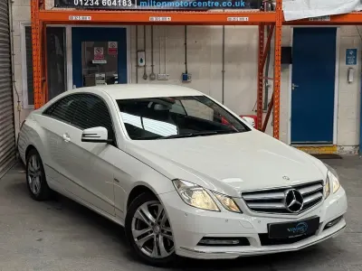 Used Mercedes E250 SE 2012 White Coupe