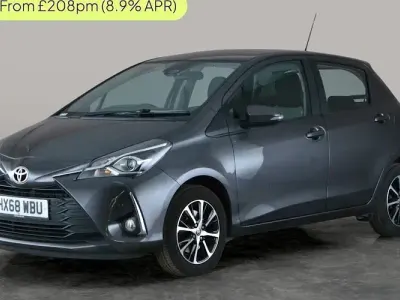 Begagnad Toyota Yaris 111 HK (81 kW) 2018 Grå Halvkombi