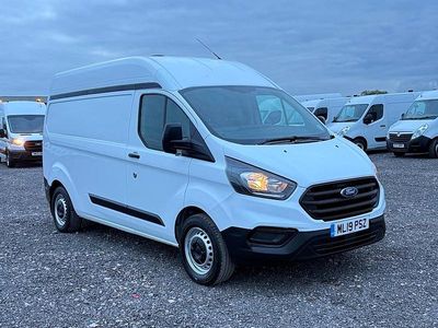 White Used 2019 Ford Transit Custom Van | £9,895 (Fair price)