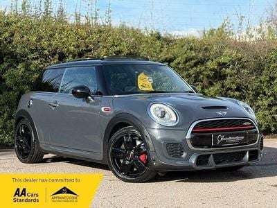 Used Mini John Cooper Works Hatch 231 HP (169 kW) 2017 Grey Hatchback
