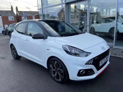 Gebraucht Hyundai i10 N Line 100 PS (73 kW) 2023 Weiß Kleinwagen